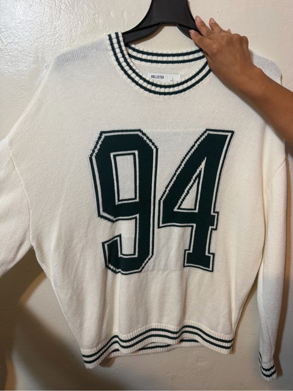 Hollister Cream Crewneck Sweater with Dark Green '94' Graphic